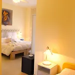 Eremes & Hotel