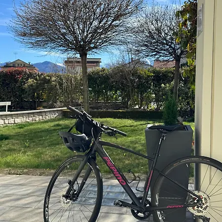 Eremes Rooms&apartments Hotel