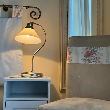 Eremes Rooms&apartments Hotel 3*