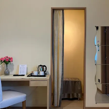 Hotel Eremes & Cuneo