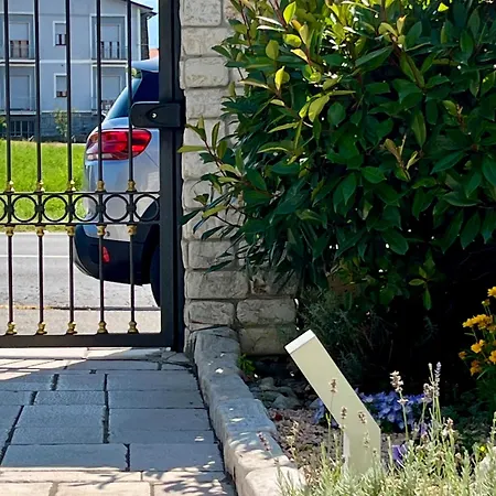 Hotel Eremes Rooms&apartments